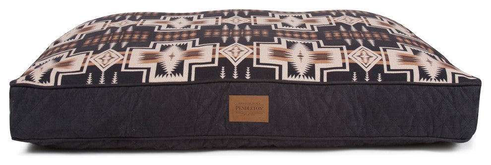 Pendleton Classics Pet Napper, Harding, Medium, 36"w X 27"d X 4"h