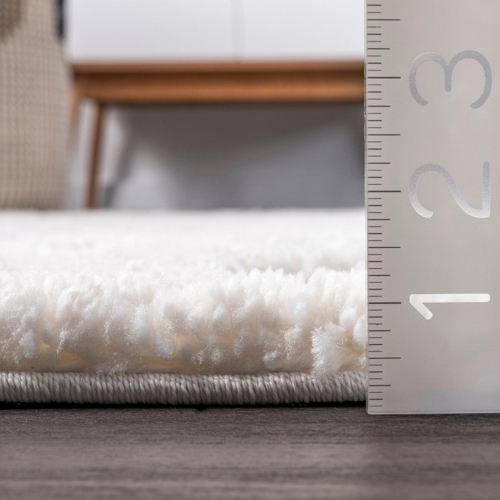 Nuloom High-Low Polka Dot Tassel Contemporary Kids Shag Rug, Off White 4'X6'