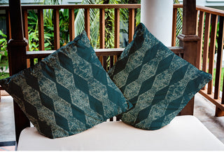 Pyramid Stripe Indoor/Outdoor Throw Pillow, Teal, 20x20"