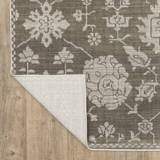 Iris Two-Tone Oriental Grey/ Light Grey Area Rug 6'7" x 9'6"