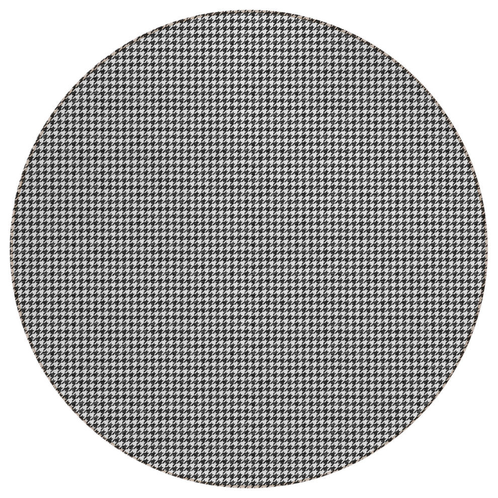 Indoor/Outdoor Hinton HN1 Black Machine Washable 8' x 8' Rug