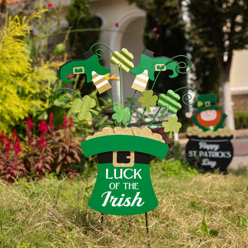31.5'' Wooden St. Patrick's Leprechaun Belt Yard Stake