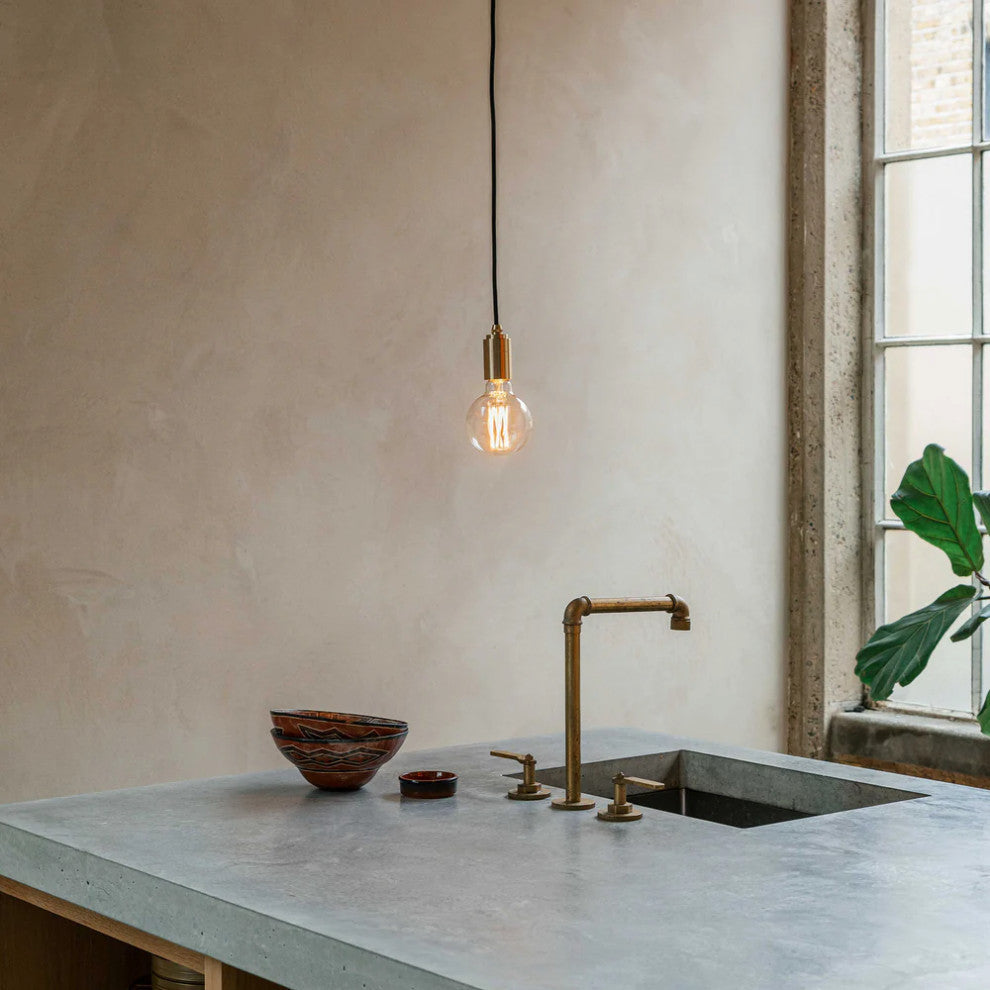 Walnut Pendant Set With Elva Non-Tinted