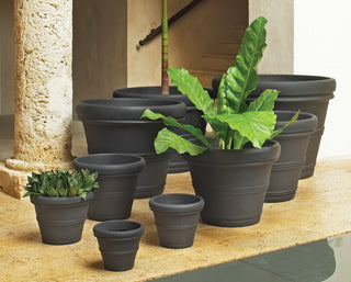 Brunello Planter, Black, 27"