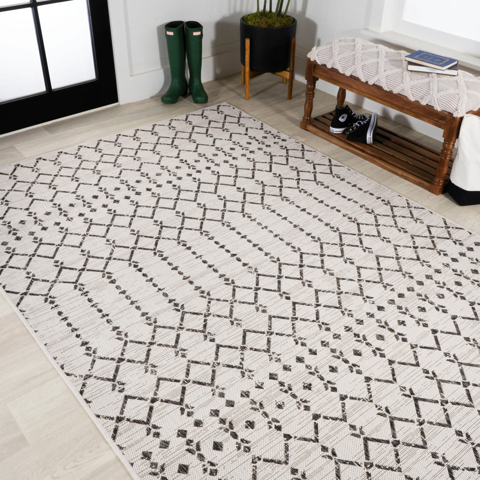 Ourika Moroccan Geometric Indoor/Outdoor Rug, Cream/Black, 4x6