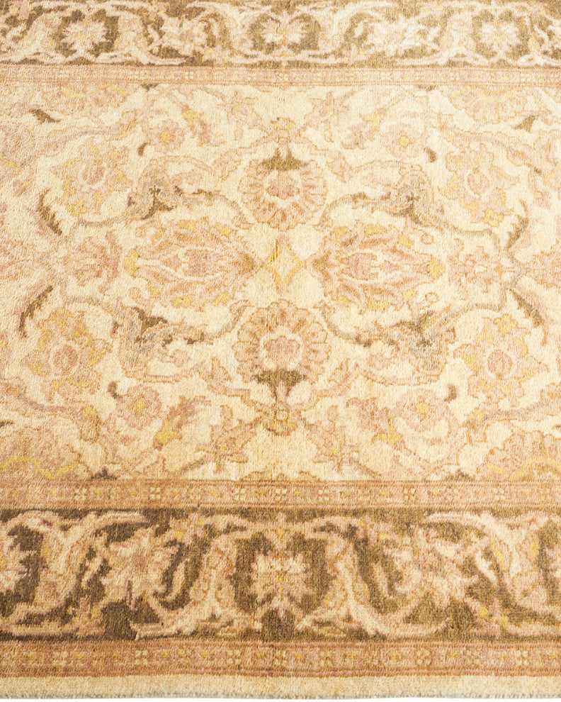 Pekanbaru One-of-a-Kind Hand-Knotted Area Rug Ivory, 3'3"x5'0"