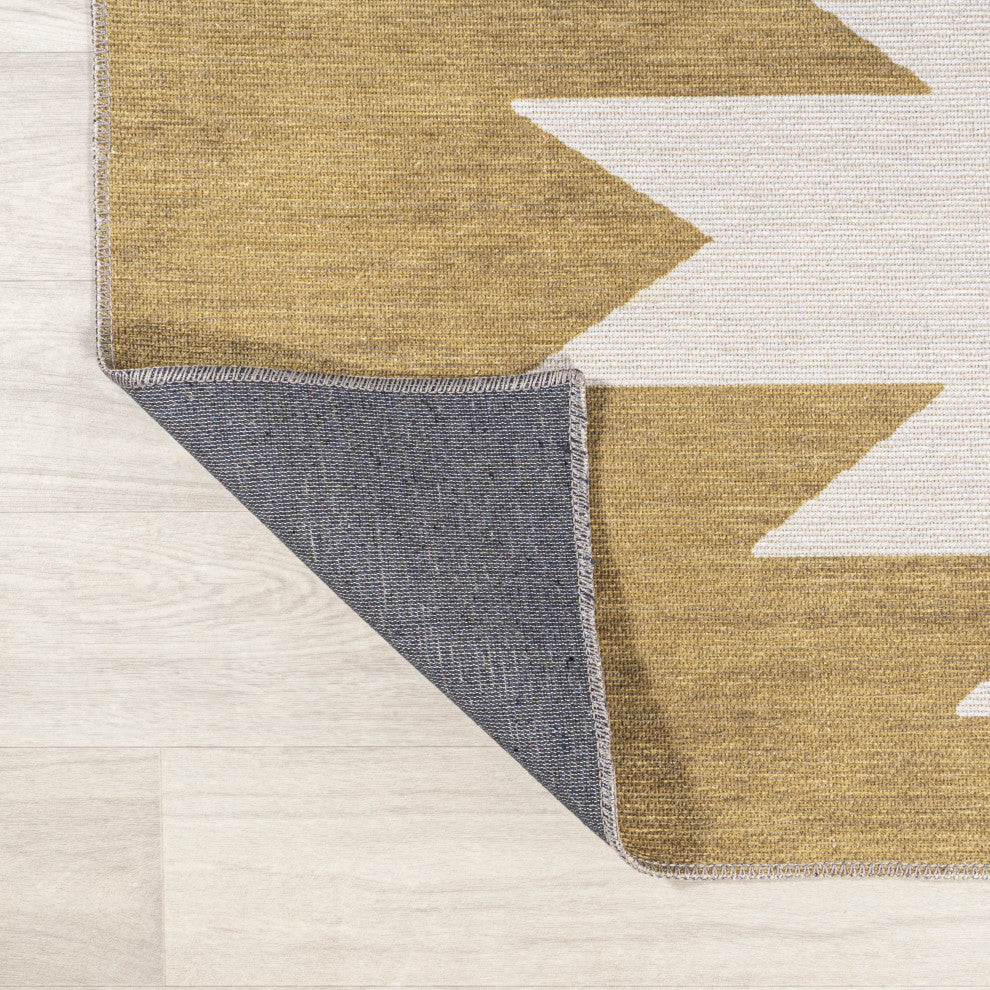 Chayton Minimalist Geometric Machine-Washable Area Rug, Yellow/Cream, 4x6