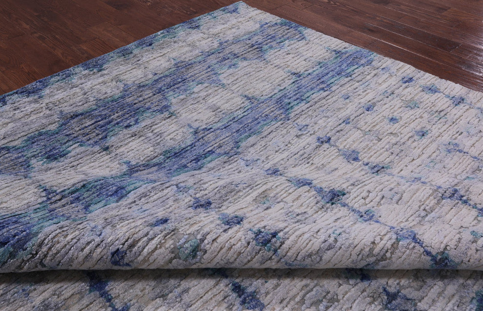 8' 8" X 12' 7" Wool and Silk Modern Hand Knotted Rug Q9040