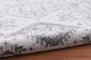Low-Pile Beck Gray/Ivory Rug, Gray, 6'5"x9'5"