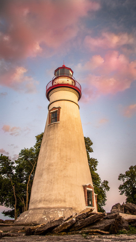 Marblehead Lighthouse at Sunset From the Shore Unframed Wall Art Prints, 11" X 14"