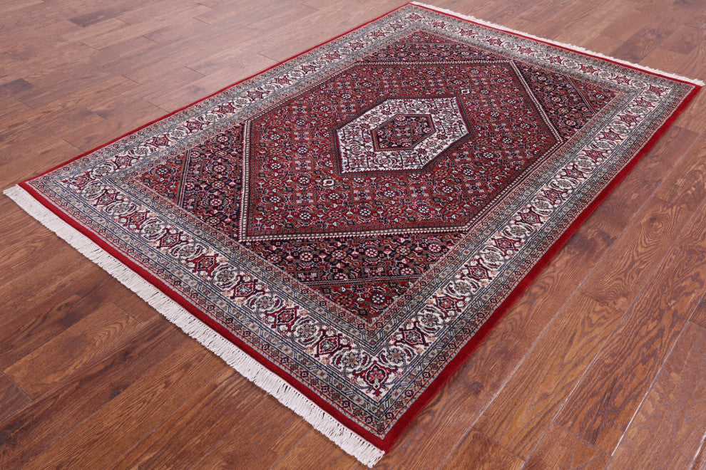 4' 7" X 6' 9" Fine Persian Bijar Handmade Wool and Silk Rug Q6722