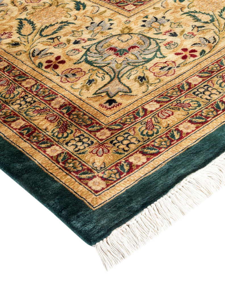 Mogul, One-of-a-Kind Handmade Area Rug Green, 18' 0