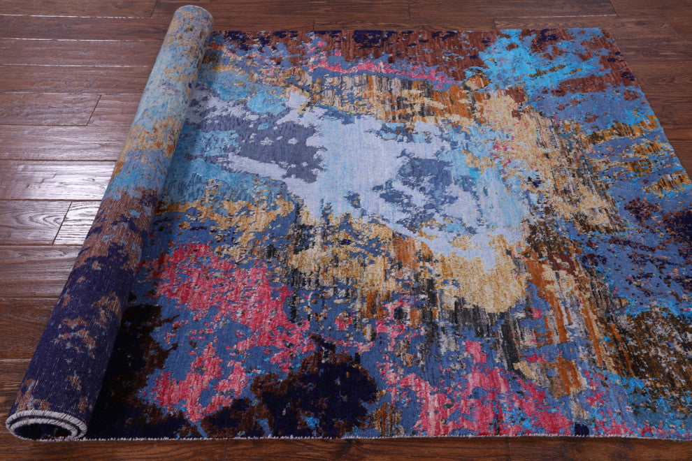 4' 0" X 5' 10" Wool and Silk Handmade Abstract Rug Q8791