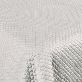 Winthrop 100% Sateen Silver Quilt by Kosas Home, Silver Gray, King