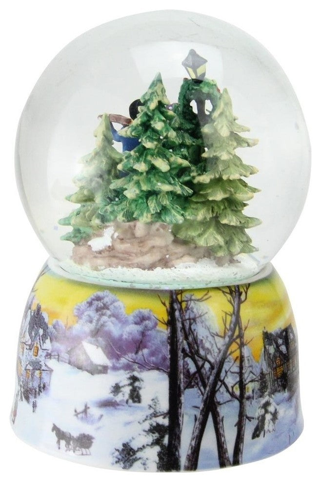 6" Christmas Carolers Winter Scene Musical Water Snow Globe