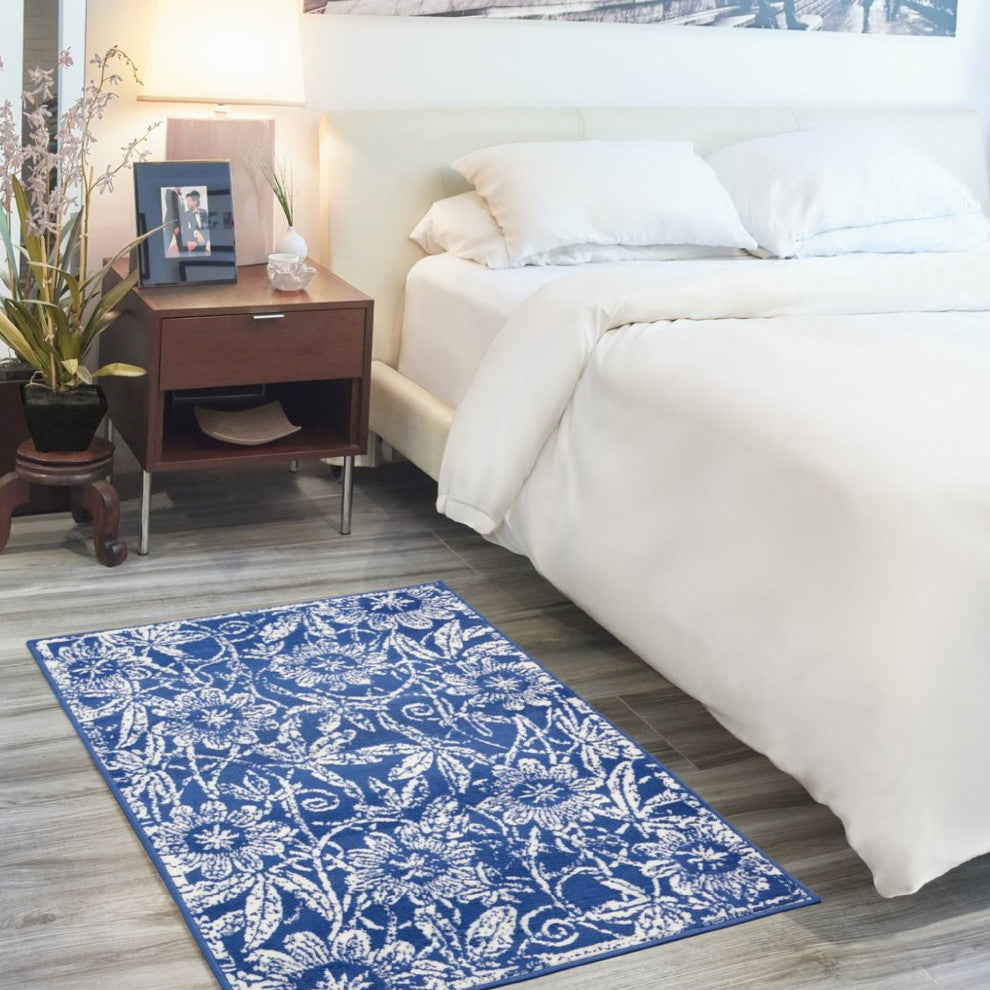 6' X 9' Navy Blue Floral Dhurrie Area Rug