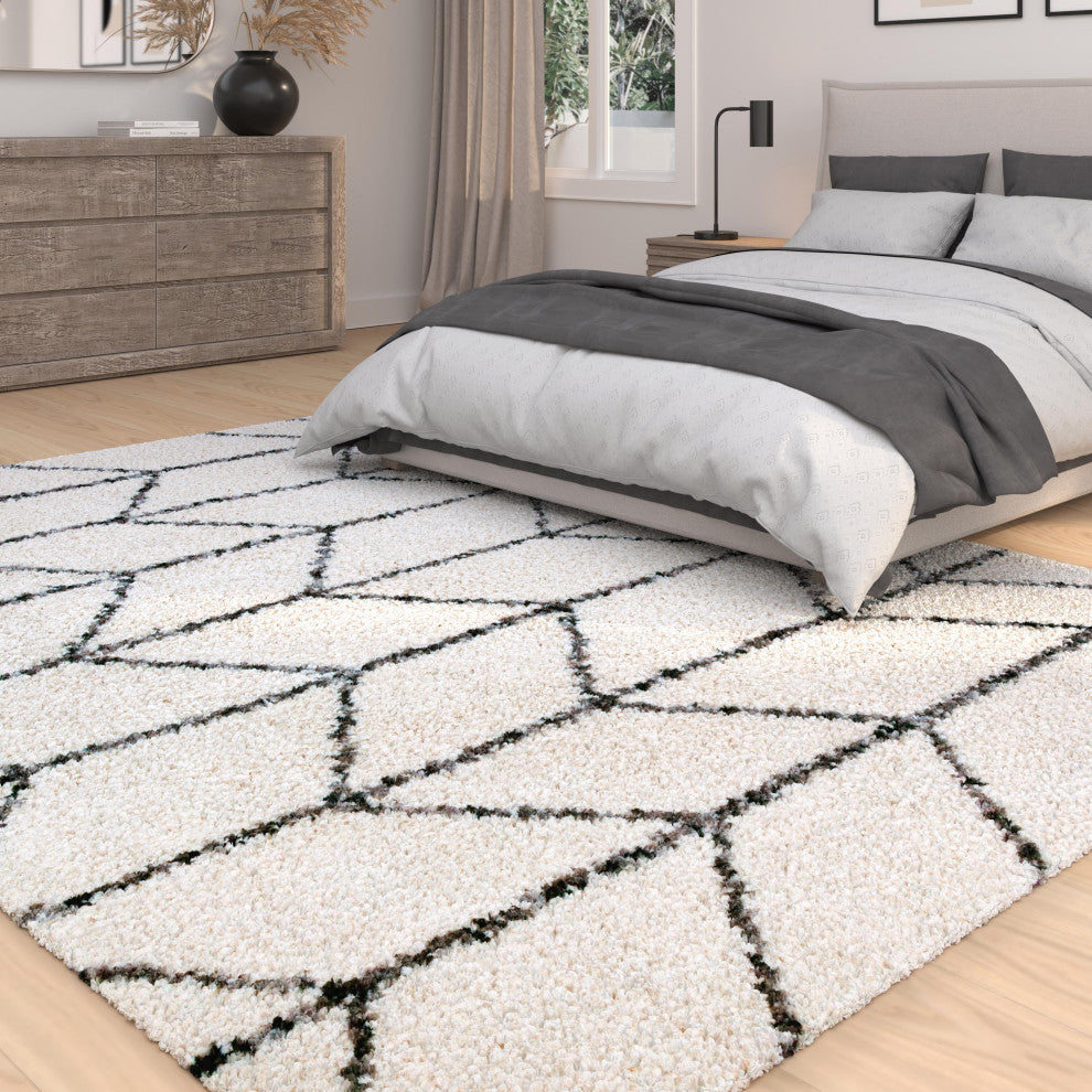 Oasis Cosima White and Dark Gray Polyester Area Rug