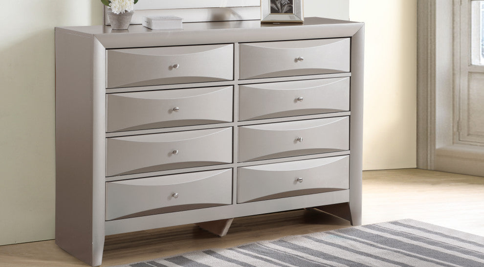 Altura Dresser, Silver