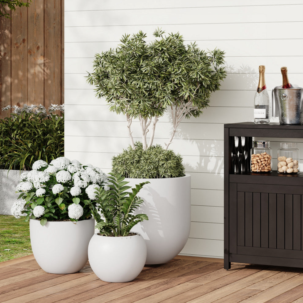 DTY Signature Mount Belford 1-piece Fiberstone Planter, White, Small