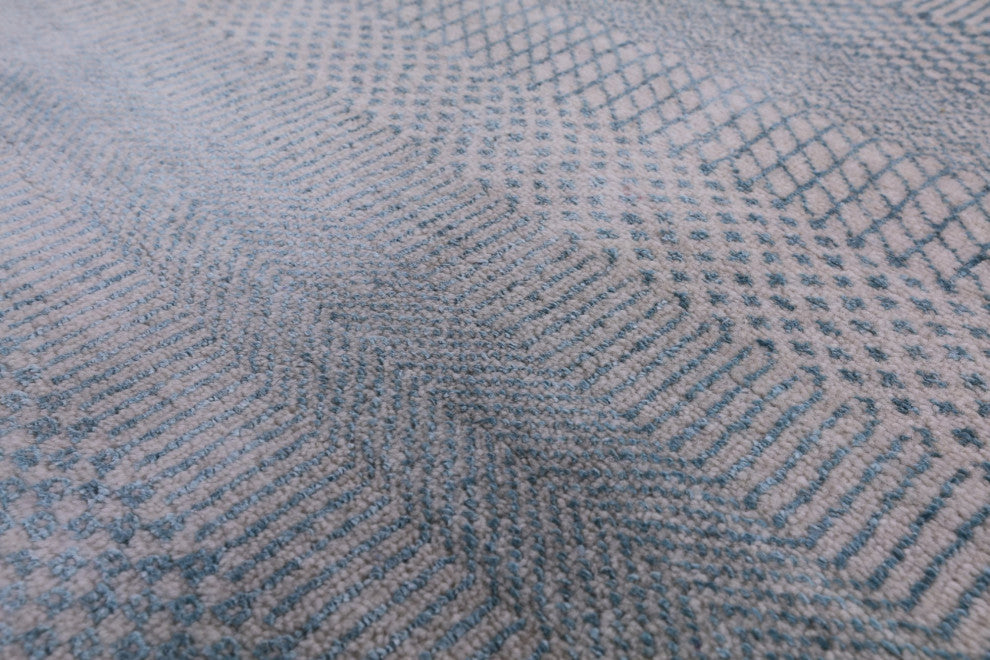 Wool and Silk Handmade Savannah Gabbeh Rug 8' 2" X 10' 0" Q8446