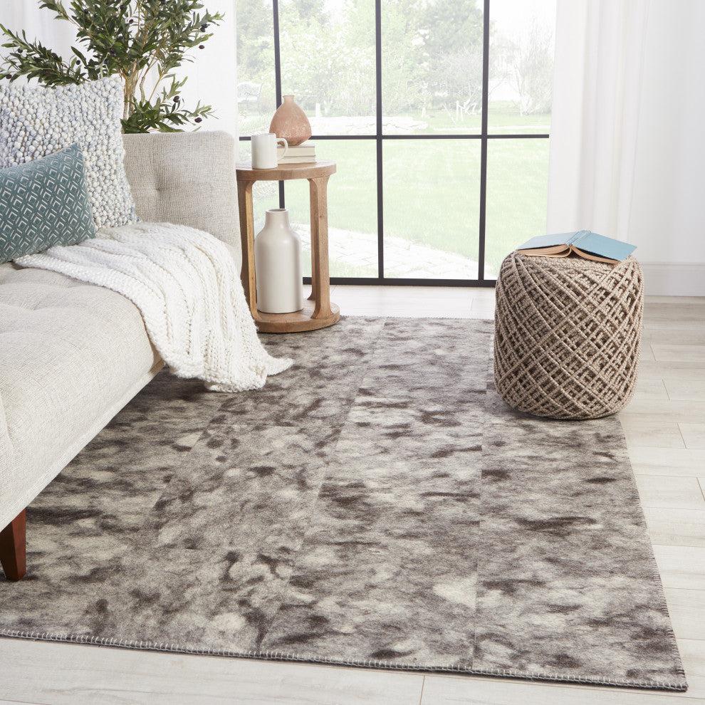 Jaipur Living Catarina Handmade Animal Gray/ Black Area Rug, 8'x10'