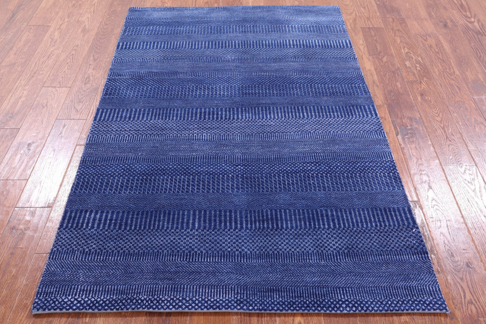 3' 11" X 6' 0" Savannah Grass Wool and Silk Hand Knotted Rug Q11507