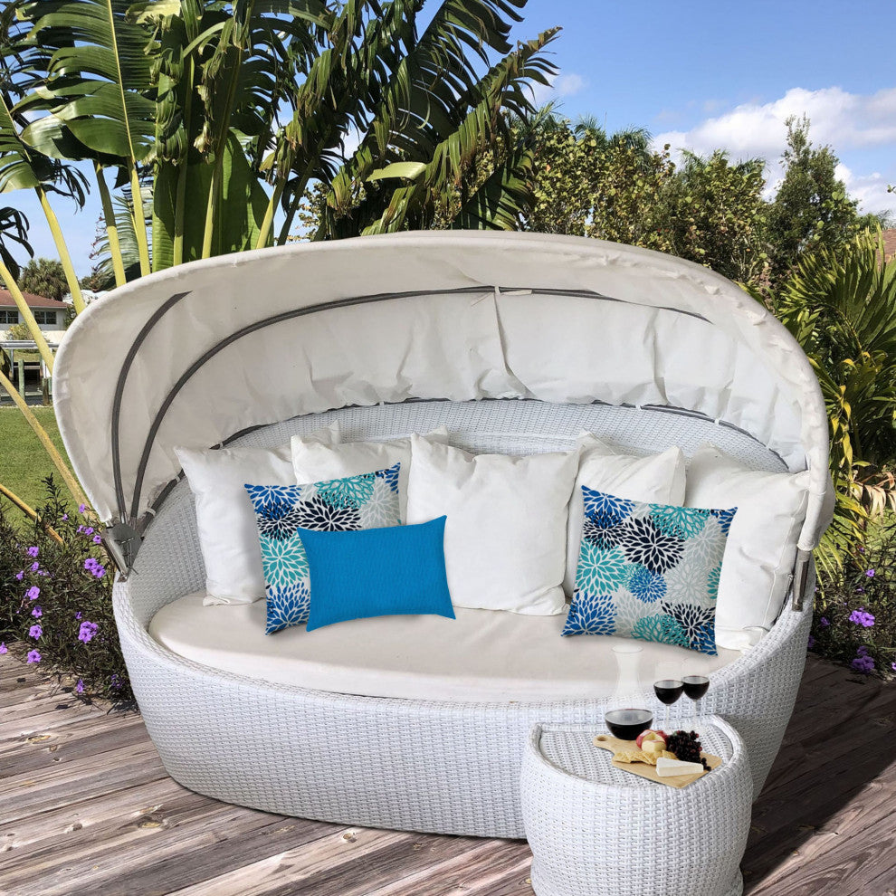 3-Piece Set Blue Blooms Indoor Outdoor Zippered Pillows