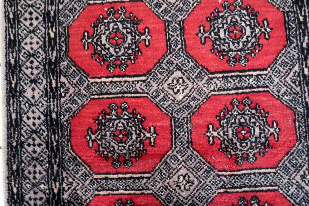 Handmade Vintage Uzbek Bukhara Rug 2.7'x4.1', 84cmx127cm, 1970s