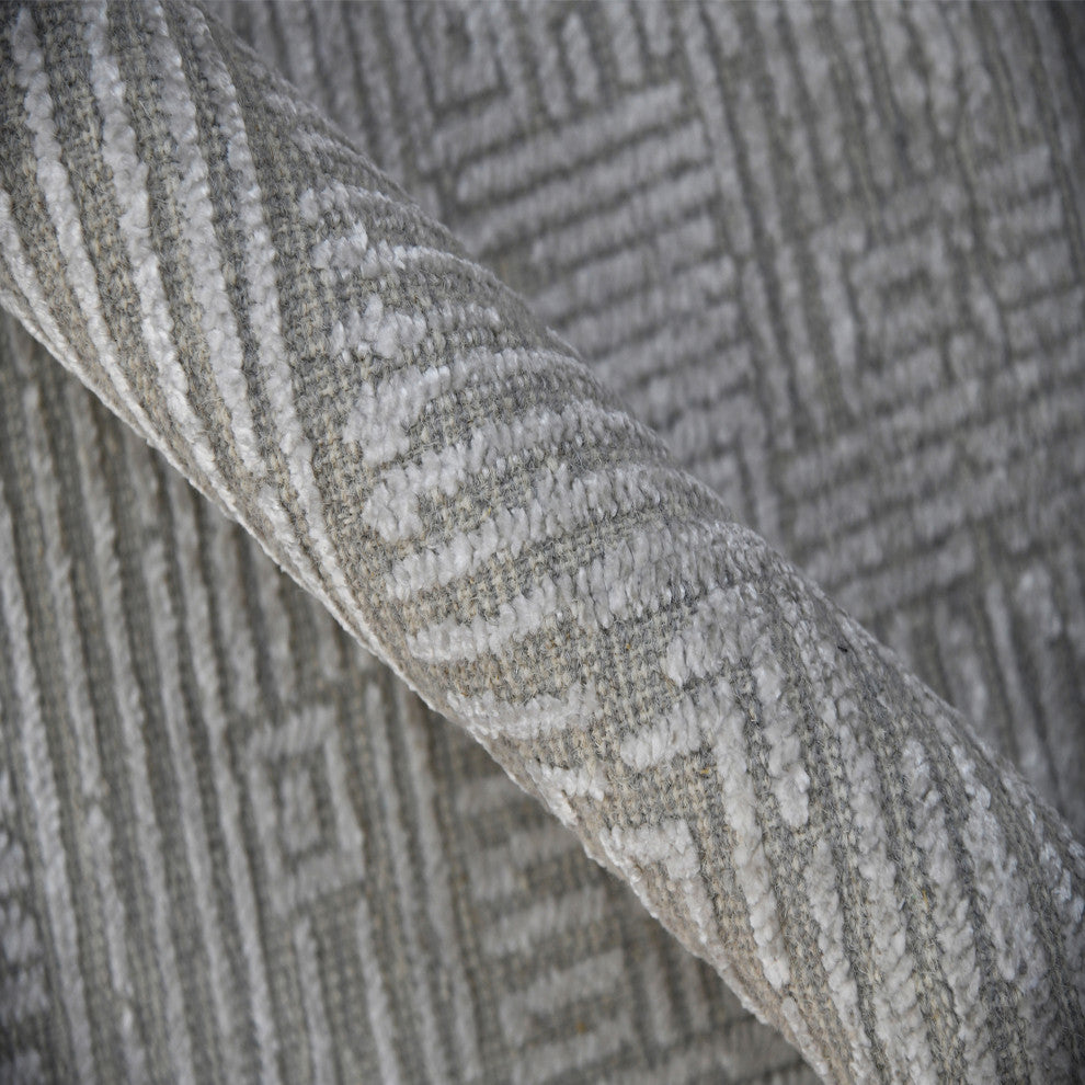 Quartz Desoto Area Rug, Silver, 2' x 3', Geometric