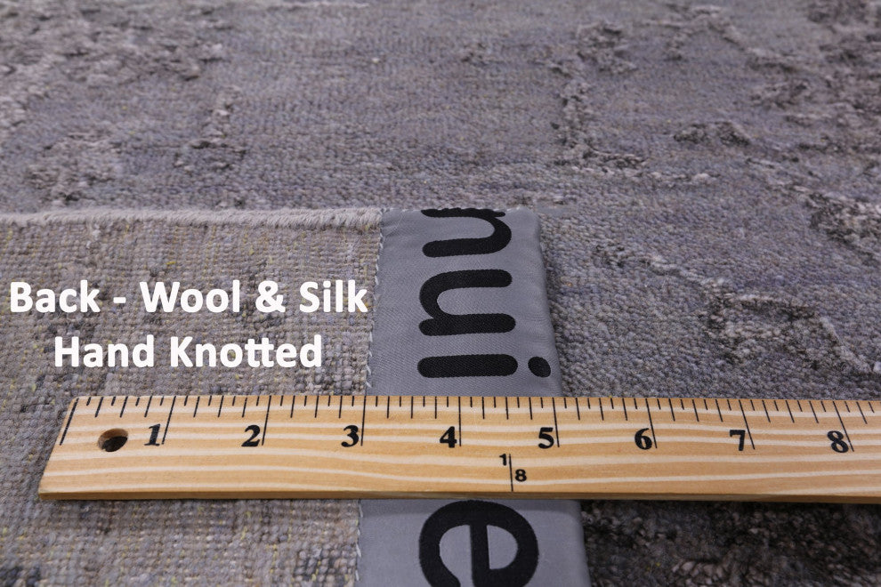 8' 0" X 10' 1" Persian Wool and Silk Hand-Knotted Rug Q6208