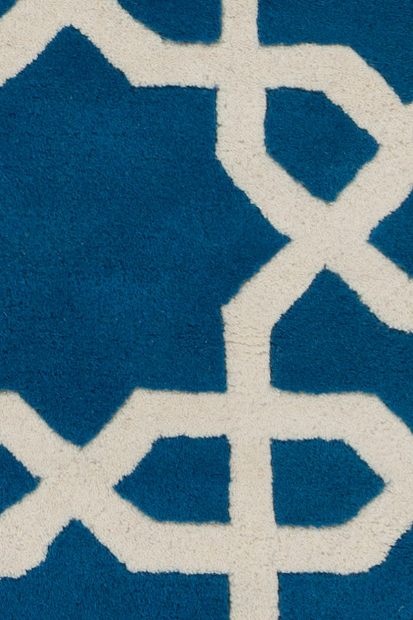 Davin Contemporary Area Rug, Blue and White, 5'x7'