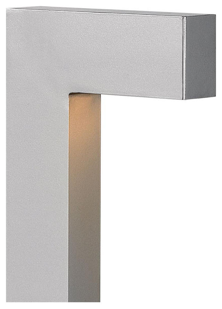 Hinkley Landscape Atlantis 20 Watt Path Light