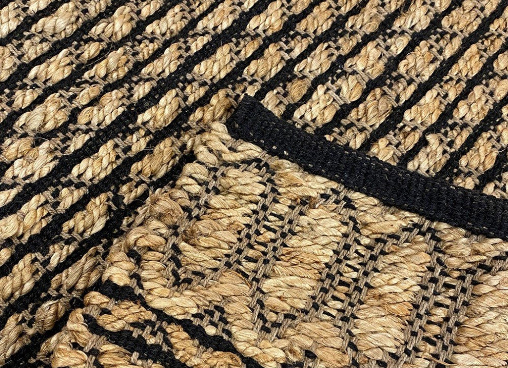 7" x 9" Tan and Black Ornate Geometric Area Rug