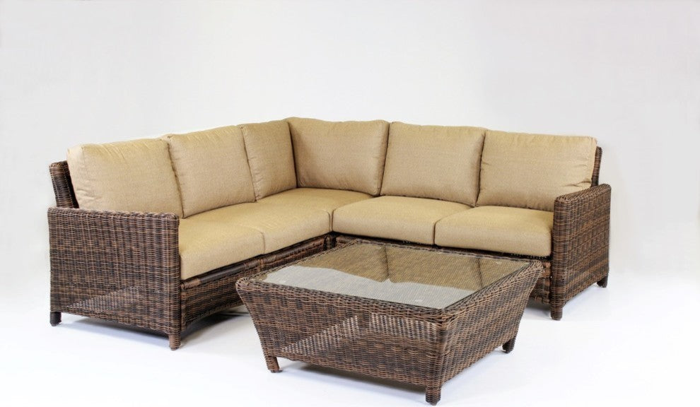 Del Ray Sectional in Canvas Crimson