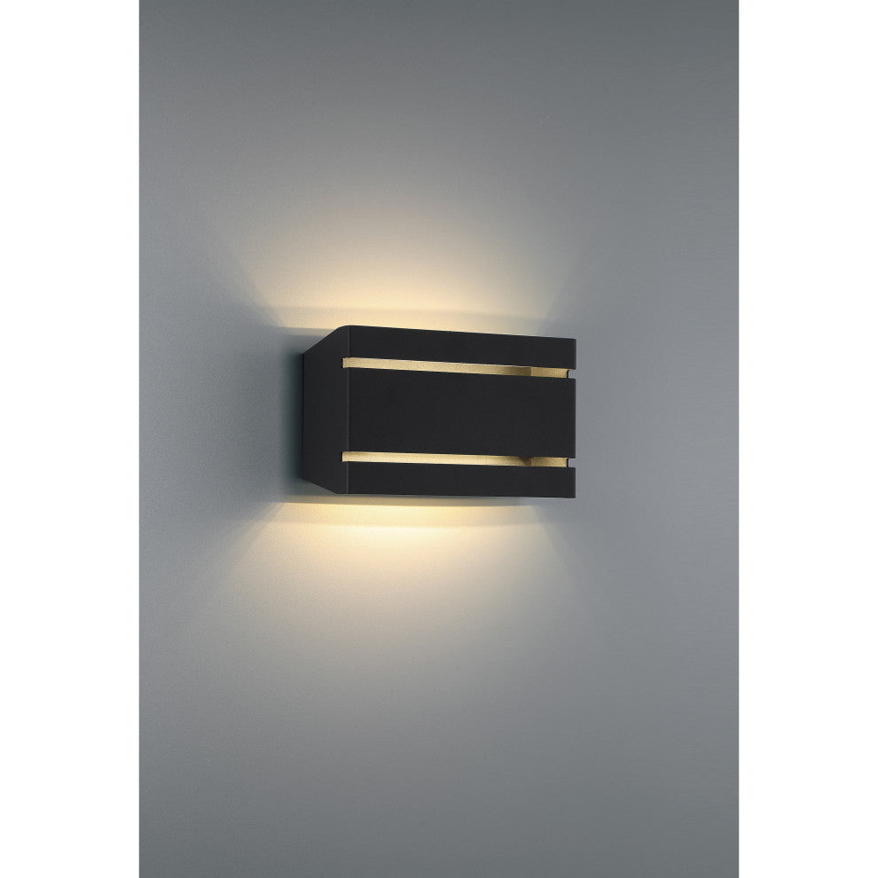 La Vida Bi-Directional Wide Outdoor LED Wall Mount, Black