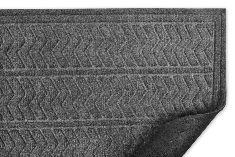 Dark Gray Chevron Hog Mat 18"x30"