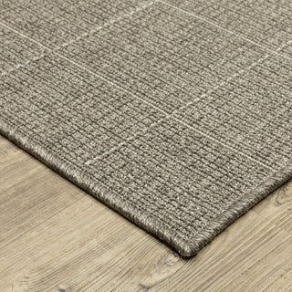 Cannes Gridwork Grey/ Light Grey Indoor-Outdoor Area Rug 9'10" x 12'10"