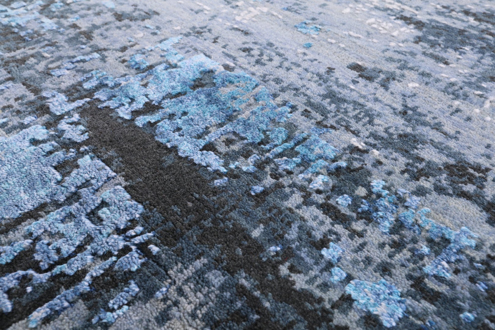 Wool and Silk Abstract Hand Knotted Rug 6' 1" X 9' 3" Q6178