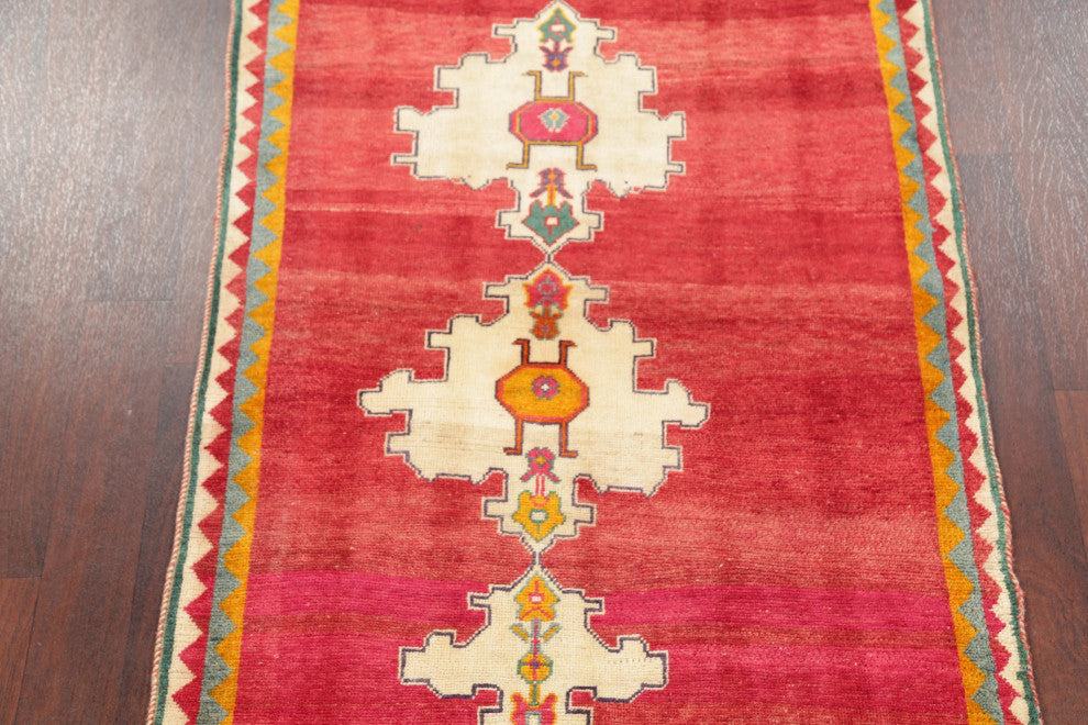 Consigned, Tribal Persian Medallion Oriental Hand-Knotted Vintage Area Rug, 4X5