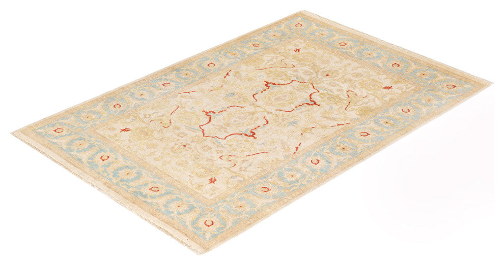 Eclectic, One-of-a-Kind Hand-Knotted Area Rug Ivory, 4' 2 x 6' 3