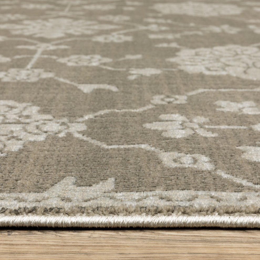Iris Two-Tone Oriental Grey/ Light Grey Area Rug 6'7" x 9'6"