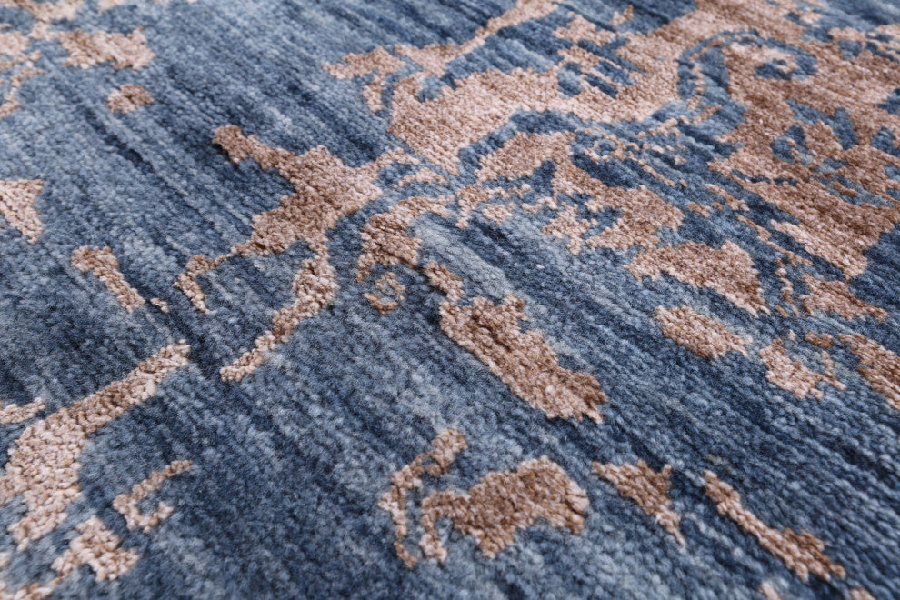 Runner Wool and Silk Persian Modern Hand-Knotted Rug 2' 8" X 9' 11" Q6305