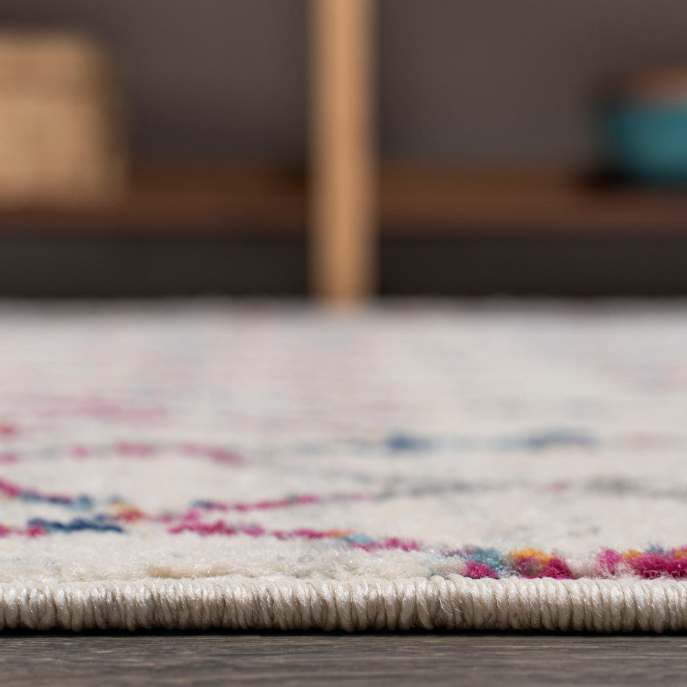 Moroccan HYPE Boho Vintage Diamond Runner Rug, Ivory/Multi, 4 X 6