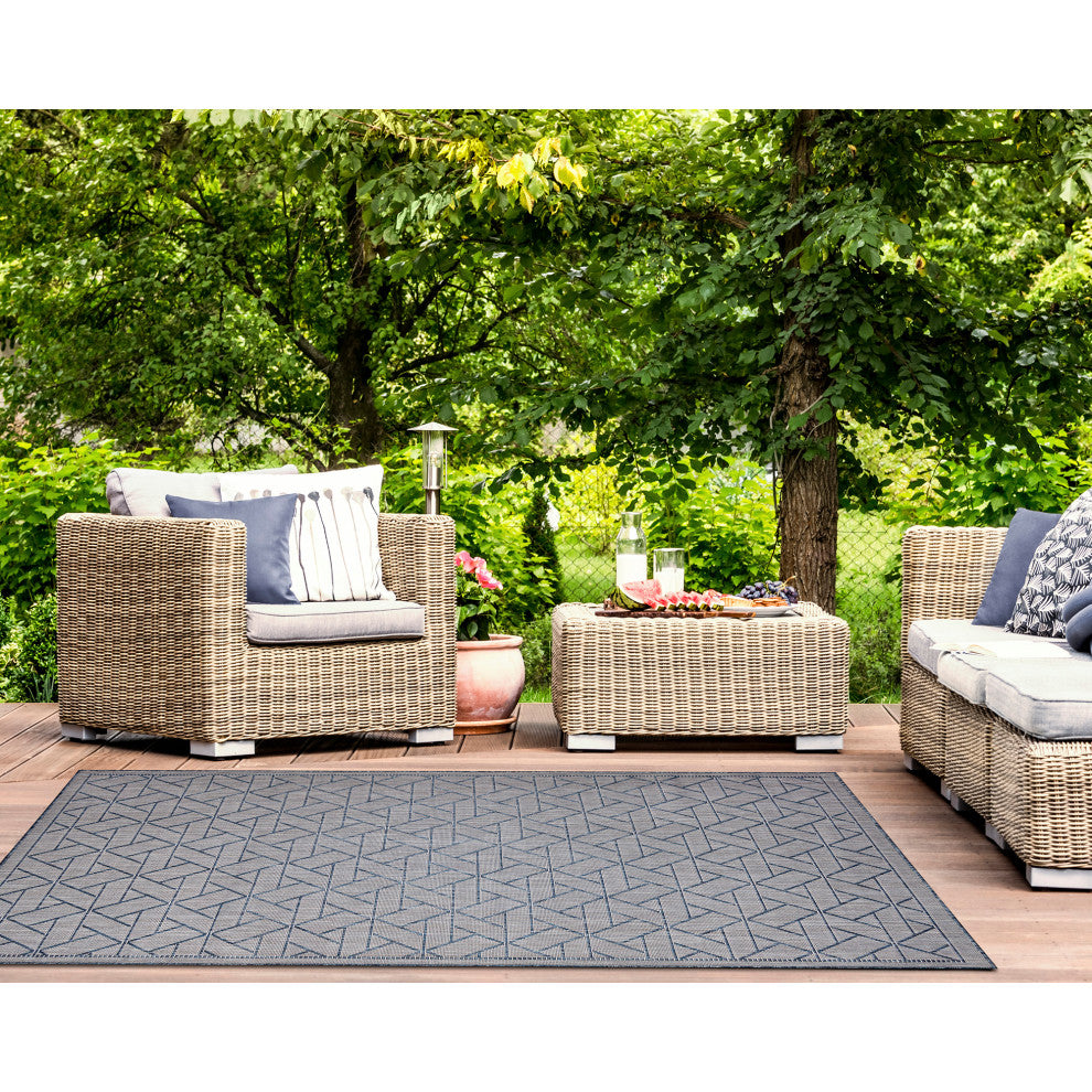 Carmel Pyramid Indoor/Outdoor Rug Navy 6'6"x9'4"