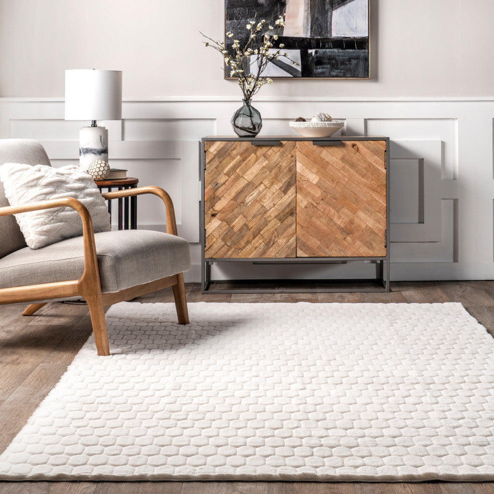 Nuloom Nia Tile Faux Rabbit Machine Washable Area Rug, White 7'6"x9'6"