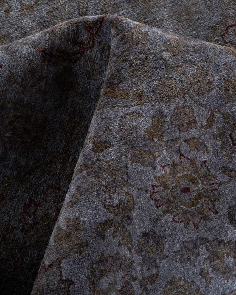 Fine Vibrance, One-of-a-Kind Hand-Knotted Area Rug Gray, 4' 7" x 6' 10"