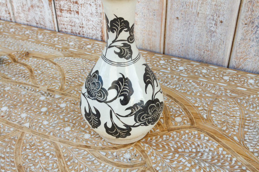Vintage Black & White Asian Floral Vase