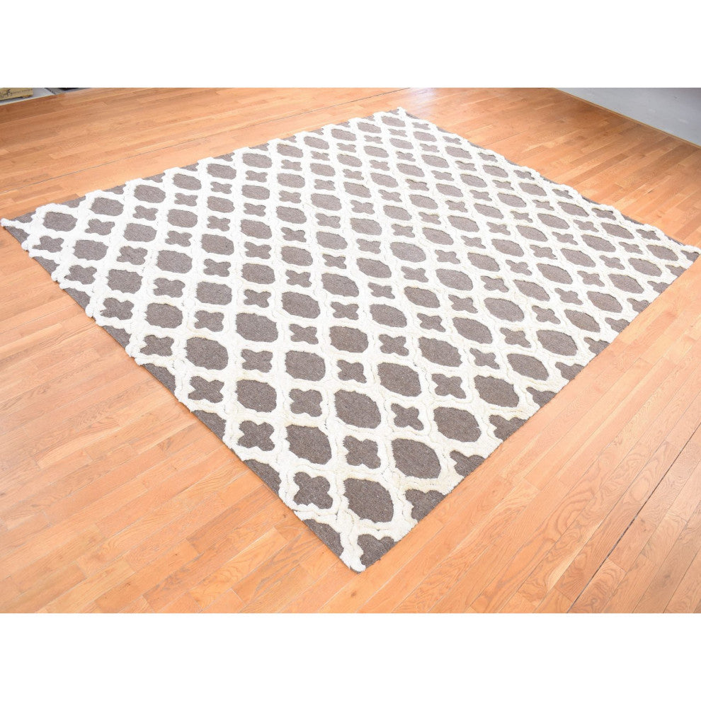 Ivory and Gray, Soft Wool, Hand Knotted, High and Lo Pile Rug, 9'3"x11'7"