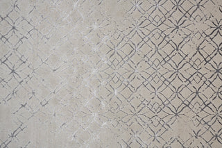 Weave & Wander Orin Modern Metallic Trellis Rug, Silver/Gray, 6'7"x9'6"