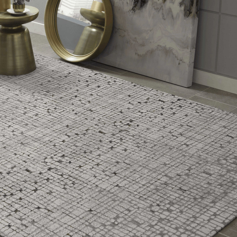 94 X 130 Grey Polyester Rug